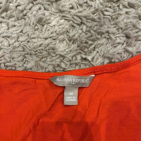 𝅺Banana Republic never worn orange tank top - Picture 2 of 5